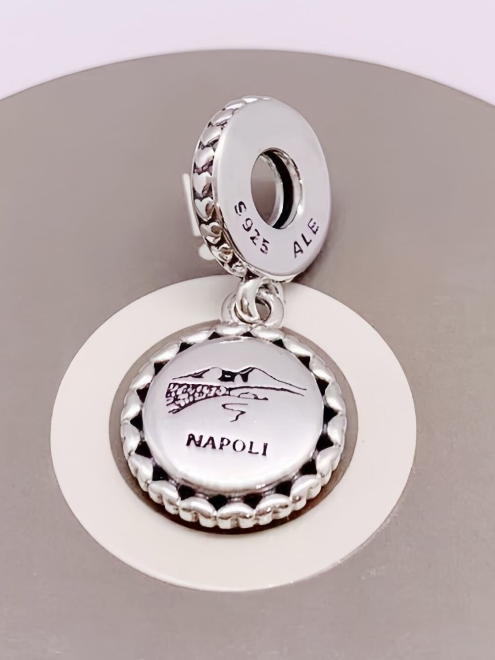 Pandora Charm Pendente Vesuvio Napoli Charm Bracciali Pandora Moments